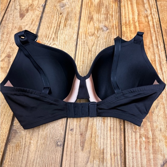 Warner's Classic Underwire Black Bra 32DD New with tags - Picture 2 of 7